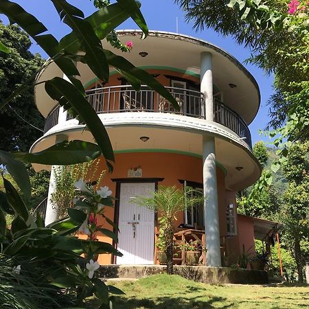 Hidden Paradise Guest House Pokhara Exterior foto